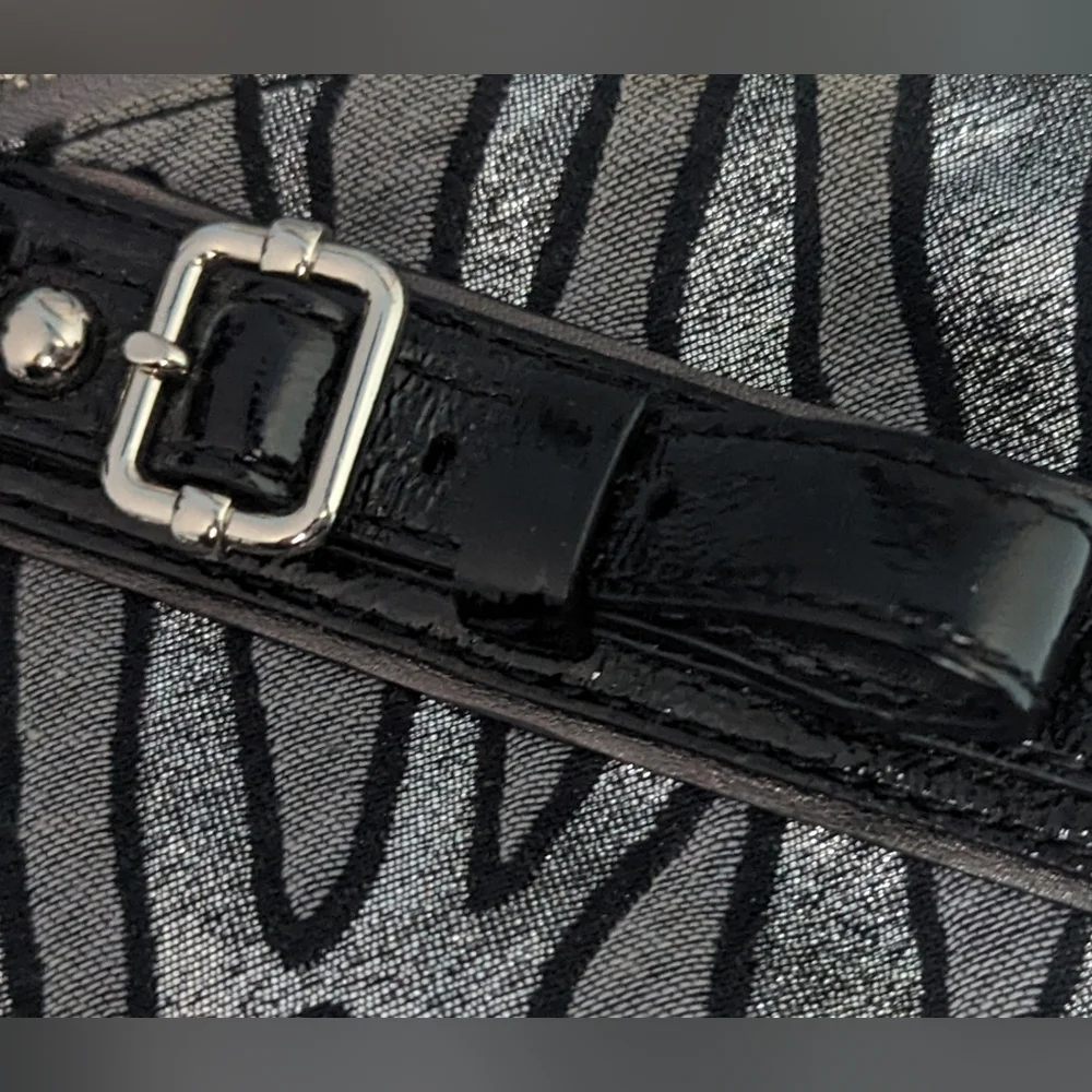 EUC Coach Madison silver zebra print canvas with black patent leather handles - Picture 13 of 13